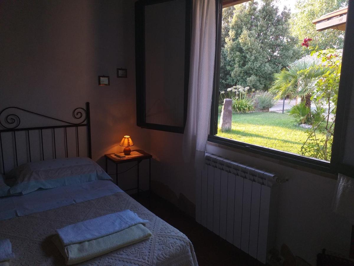 B&B Is Camminantis Nurallào Exteriör bild
